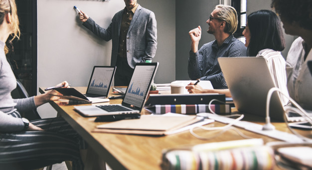How to set up a self storage business